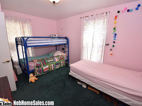 3rd image of 2123 N 32nd St