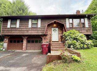 329 Allerton Rd, Naugatuck, CT 06770