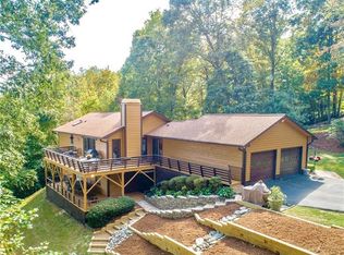 68 Shadow Ridge Dr, Fletcher, NC 28732