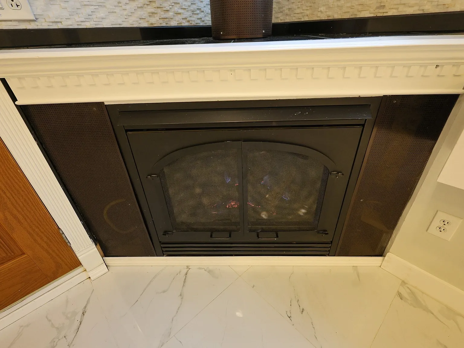 1 bed, 1.0 bath, 400 sqft, $2,400 — Photo 3