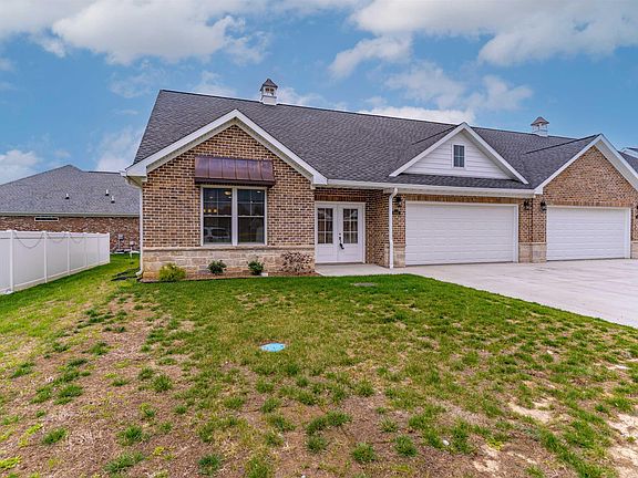 2nd image of 8445 Bell Crossing Dr