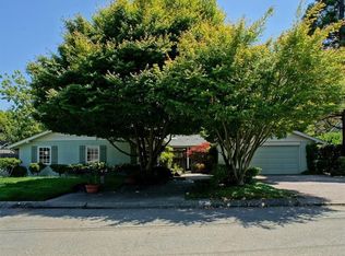 5 Estabueno Dr, Orinda, CA 94563