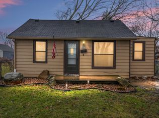 5927 Mayfair St, Taylor, MI 48180