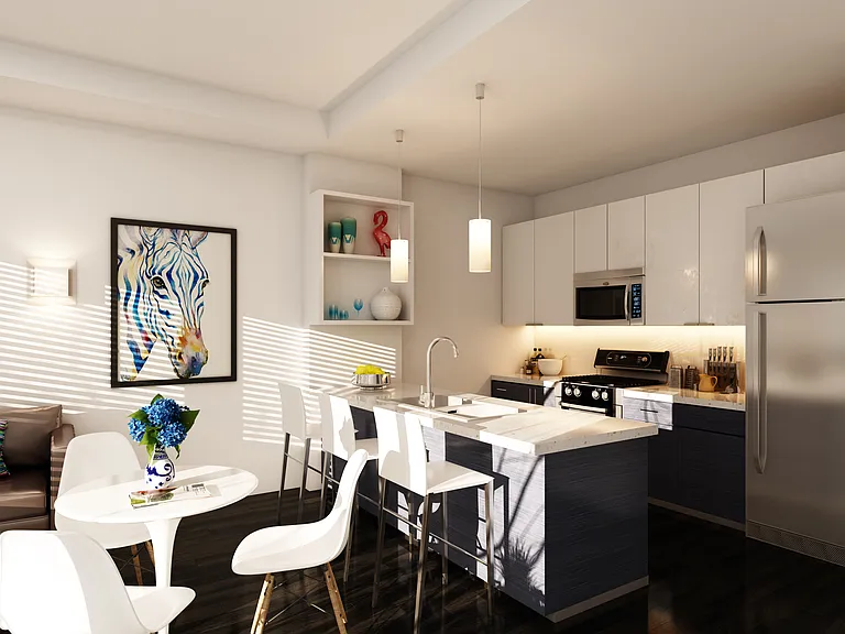 180 Roslyn Rd — Photo 10