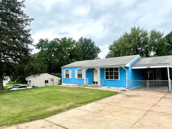 10509 Ely Dr, Saint Louis, MO 63136