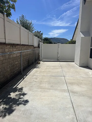 403 Bridlewood Ln Photo 1