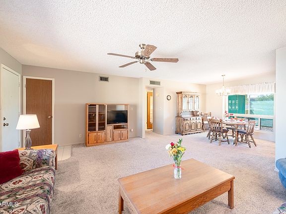 3rd image of 4861 E FLOSSMOOR Avenue