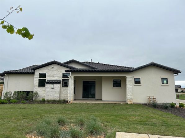 109 Amiata Avenue, Horseshoe Bay, TX 78657