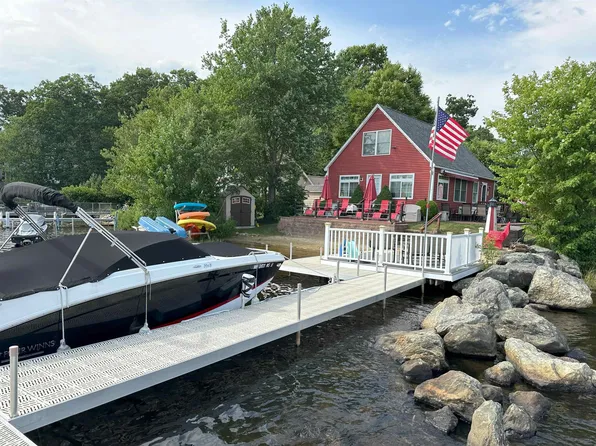 44 Lake Road, Epsom, NH 03234