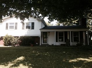 9819 Tiverton Way, Louisville, KY 40242
