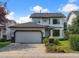 11 Arbour Summit Close NW, Calgary, AB T3G 3W1