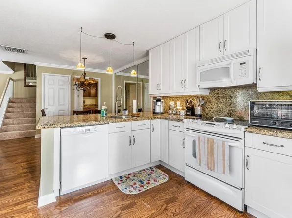 8136 Bridgewater Court #36a, Lake Clarke Shores, FL 33406