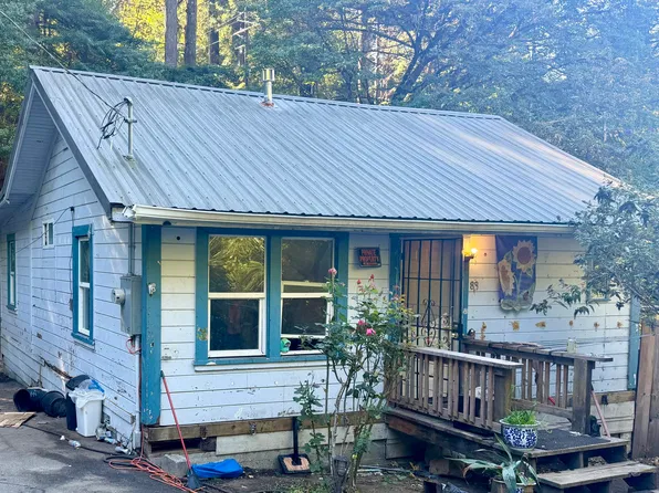88 Lum St, Weott, CA 95571