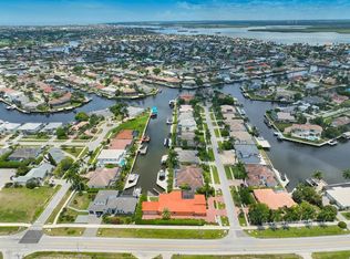 10 Anchor Ct, Marco Island, FL 34145