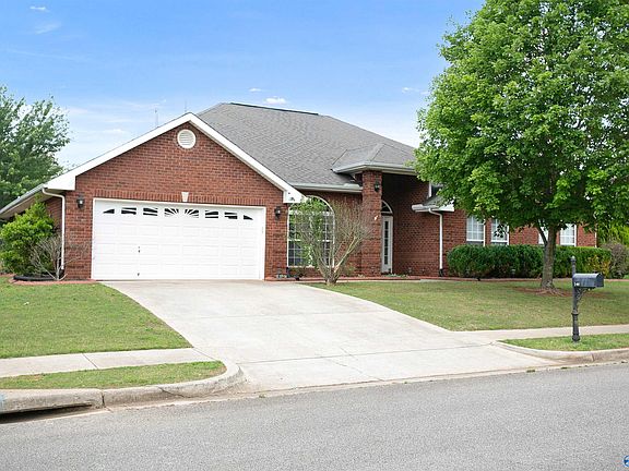 2nd image of 146 Antique Rose Dr
