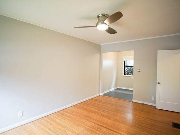 4th image of 330 NW 22nd Ave #0