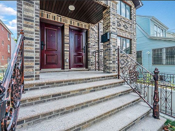 2nd image of 15614 59th Ave