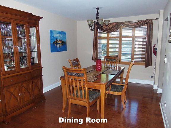 Beautiful dining room for hosting parties
