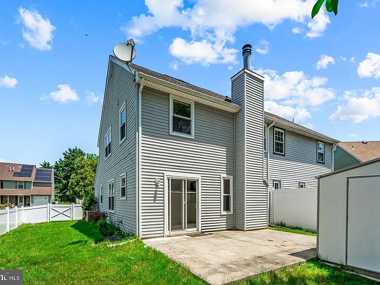 68 Franklin Dr — Photo 28
