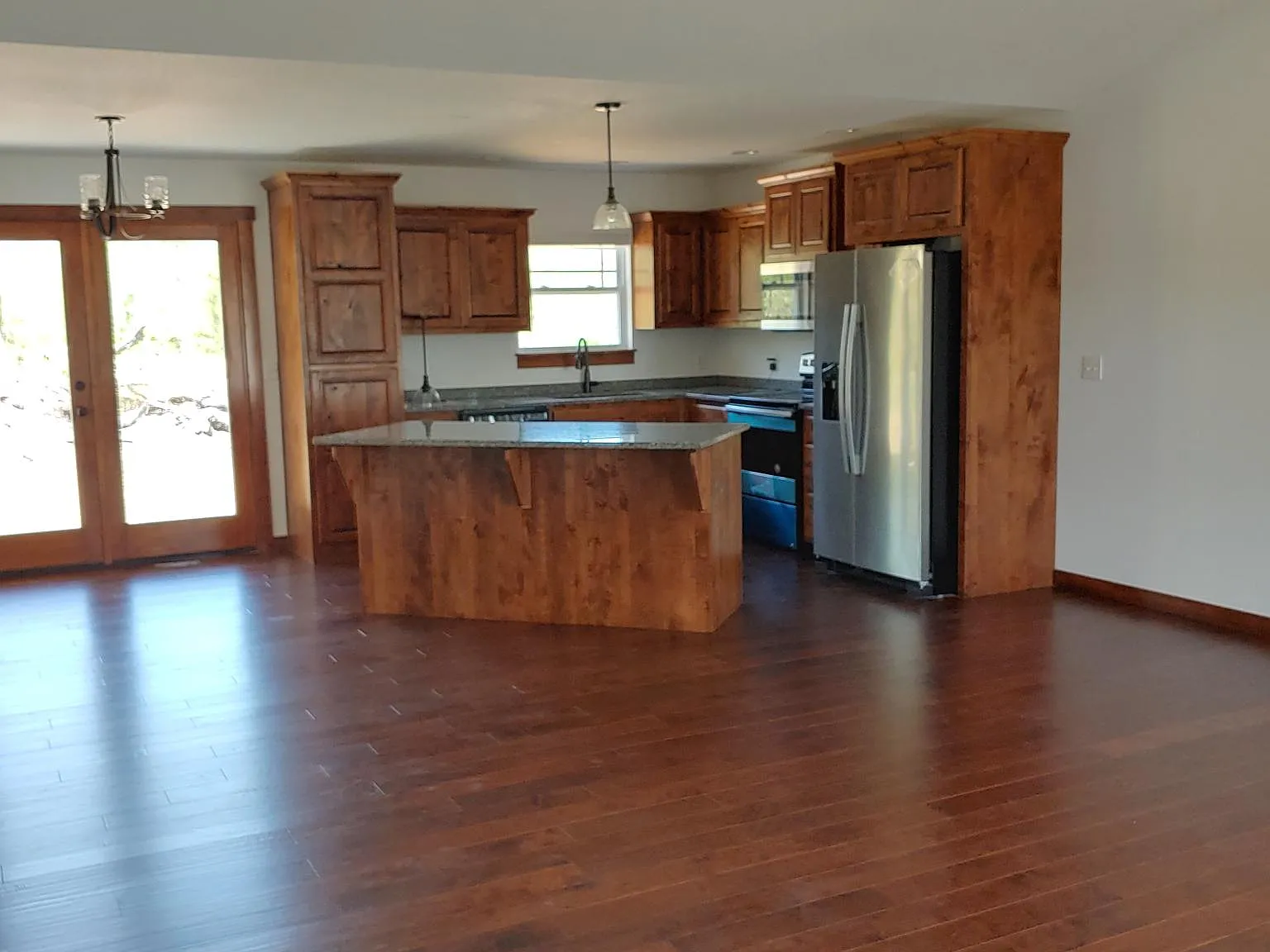 4550 Douglas Fir Rd — Photo 2