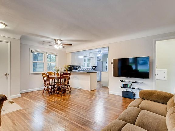 4th image of 8122 Blaisdell Ave S