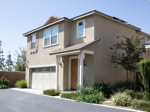 16717 Wyndham Ln, Fontana, CA 92336