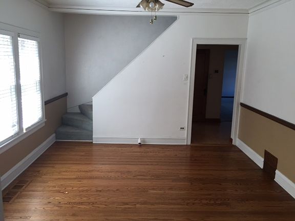 3rd image of 1130 N 8th Ave