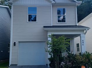 604 W 2nd North St, Summerville, SC 29483