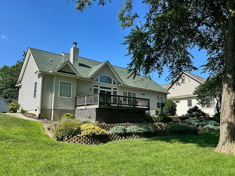 Kingfisher Ln — Photo 2