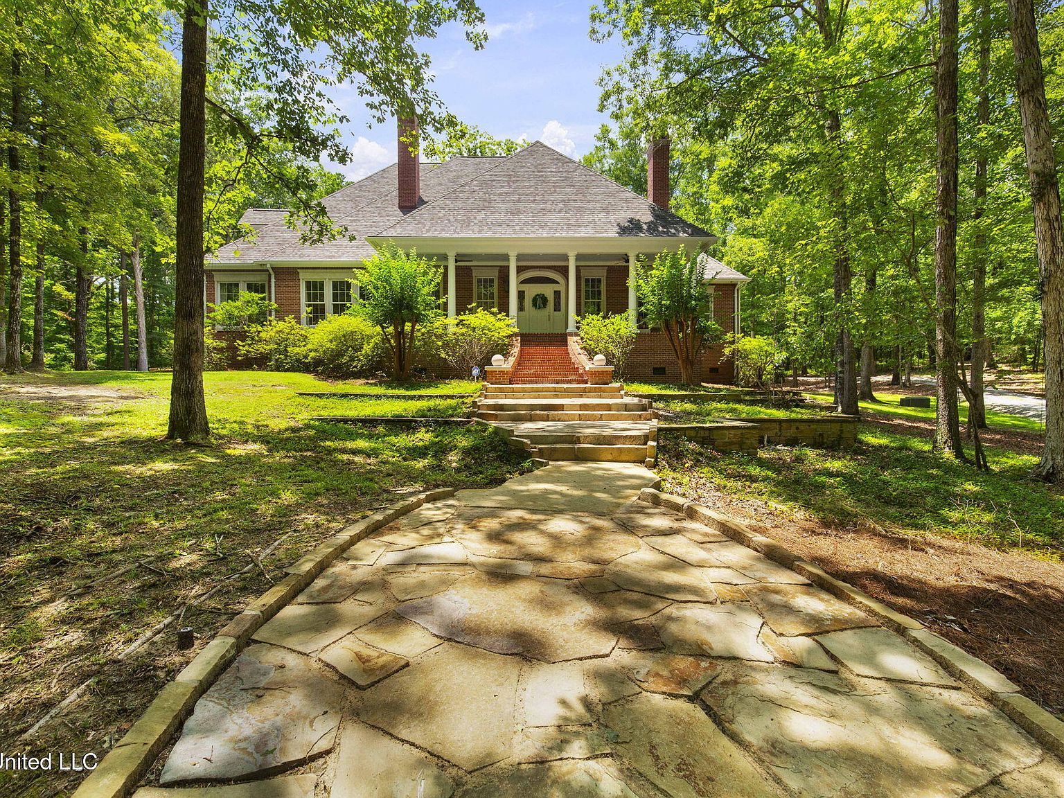 169 Pine Hill Dr, Brandon, MS 39047 | MLS #4116345 | Zillow