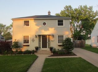 2828 S 85th St, West Allis, WI 53227
