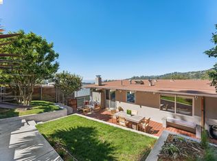 6733 Snake Rd, Oakland, CA 94611