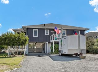 401 Bridgers Ave, Topsail Beach, NC 28445
