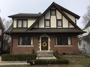 1217 Bishop Rd, Grosse Pointe Park, MI 48230