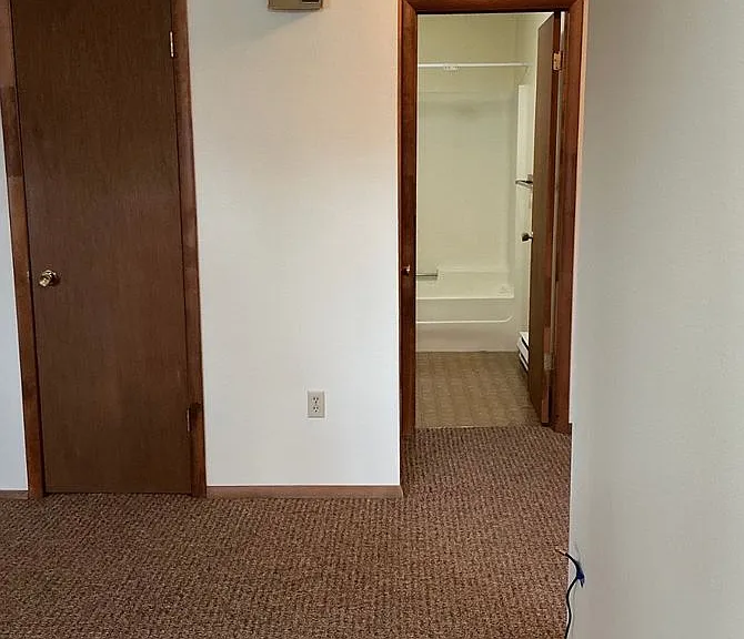 2614 W Mendenhall St — Photo 20