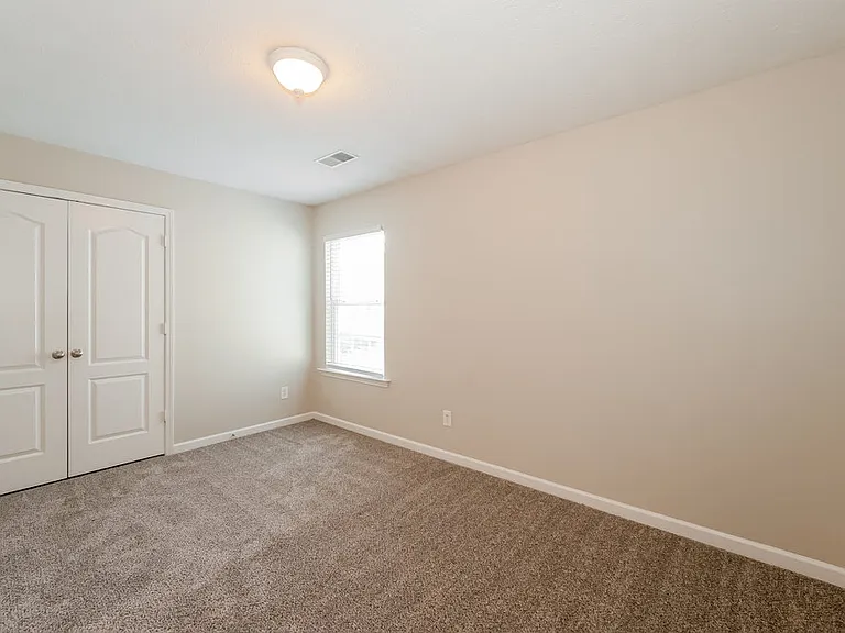 4032 Pineorchard Pl — Photo 12