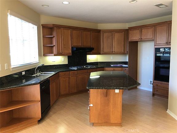3rd image of 2889 Plaza Del Amo Unit 106