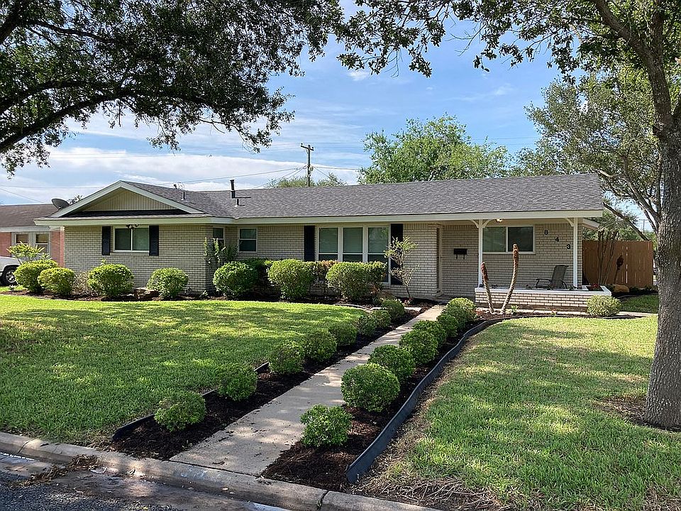 1st image of 843 W Avenue I