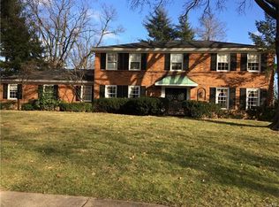 1856 Ironstone Rd, Saint Louis, MO 63131