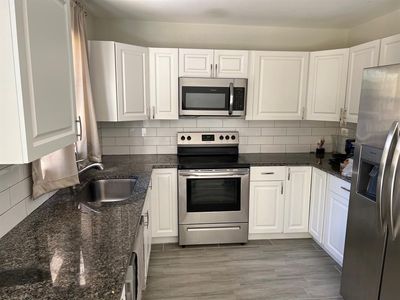 360 NW 46th St, Deerfield Beach, FL, 33064