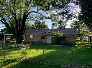 102 Julie Dr, Bokoshe, OK 74930