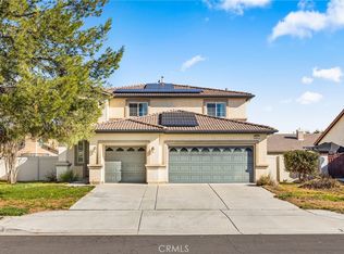 2037 Blackthorn Dr, San Jacinto, CA 92582
