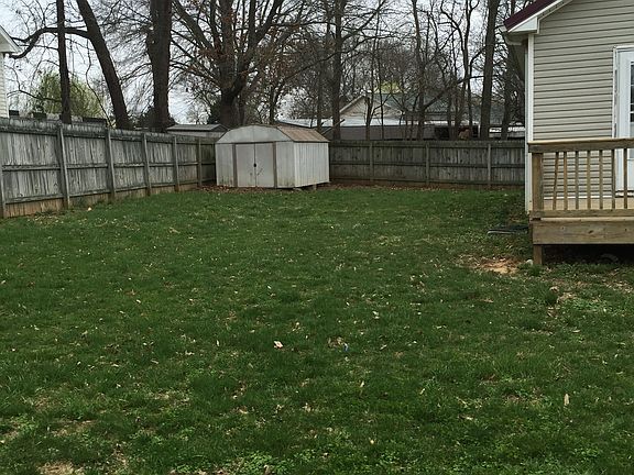 3rd image of 1800 Harbor Dr