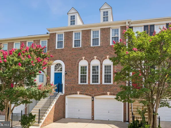 4611 Latrobe Pl, Alexandria, VA 22311