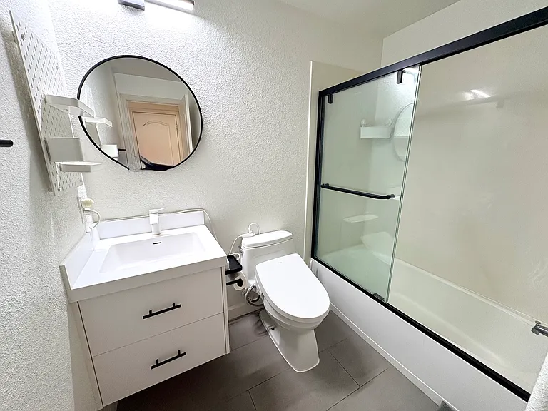 2211 Beech Cir — Photo 13