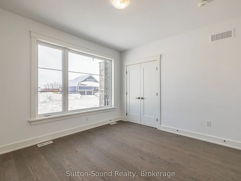 116 Laurens Ln — Photo 20