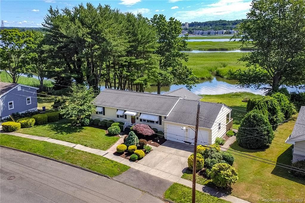 116 Bridgeview Pl, Stratford, CT 06614 Zillow