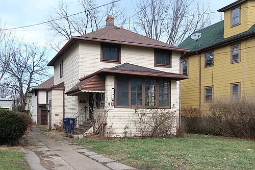 1840 Michigan Ave Photo 1