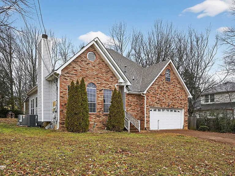 3016 Brantley Dr — Photo 10