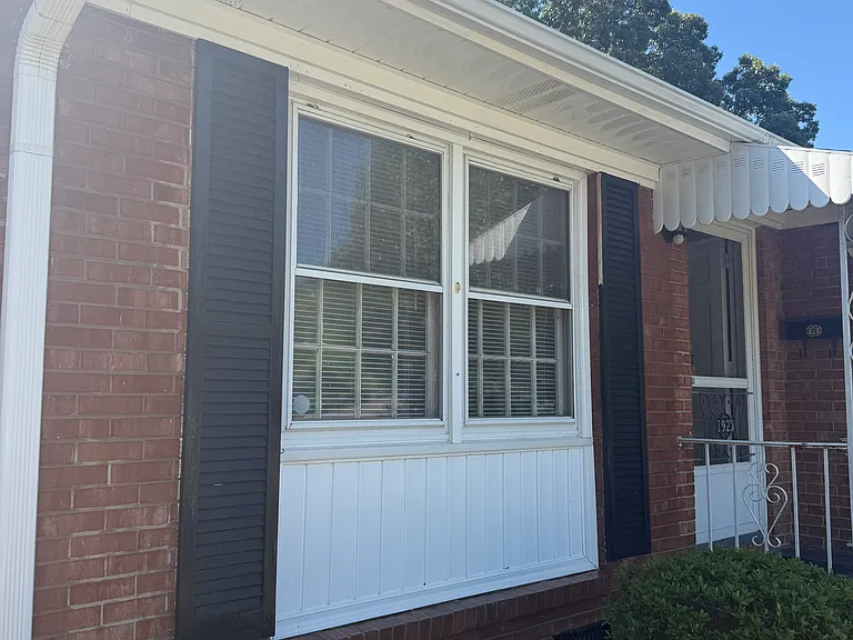 1923 Belcrest Dr — Photo 20